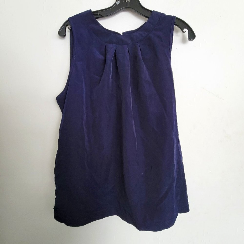 Brownstone Studio Navy Blue Sleeveless Pleated Crew Neck Embroidered Blouse Sz L
